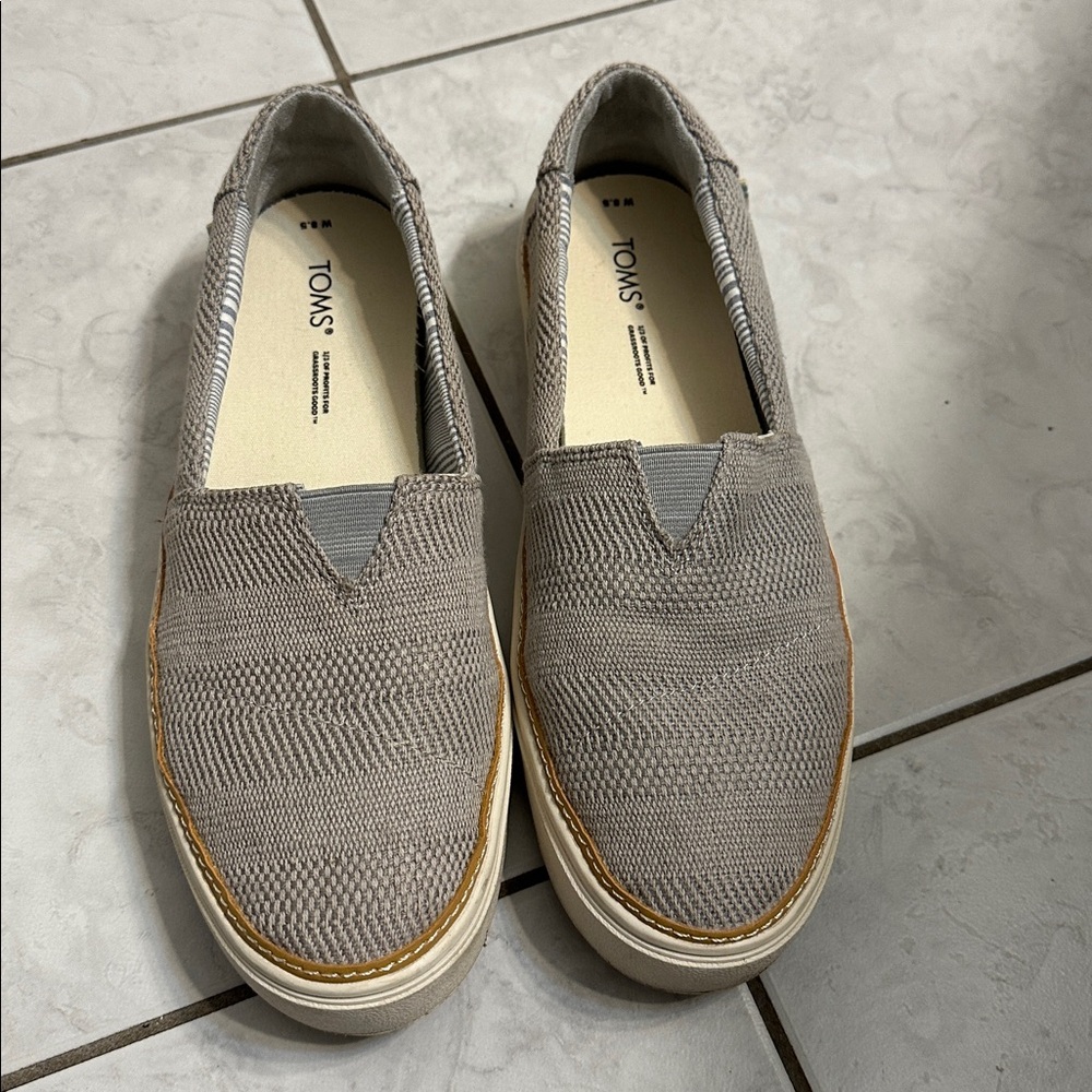 TOMS Women's Alpargata Mallow Sneaker